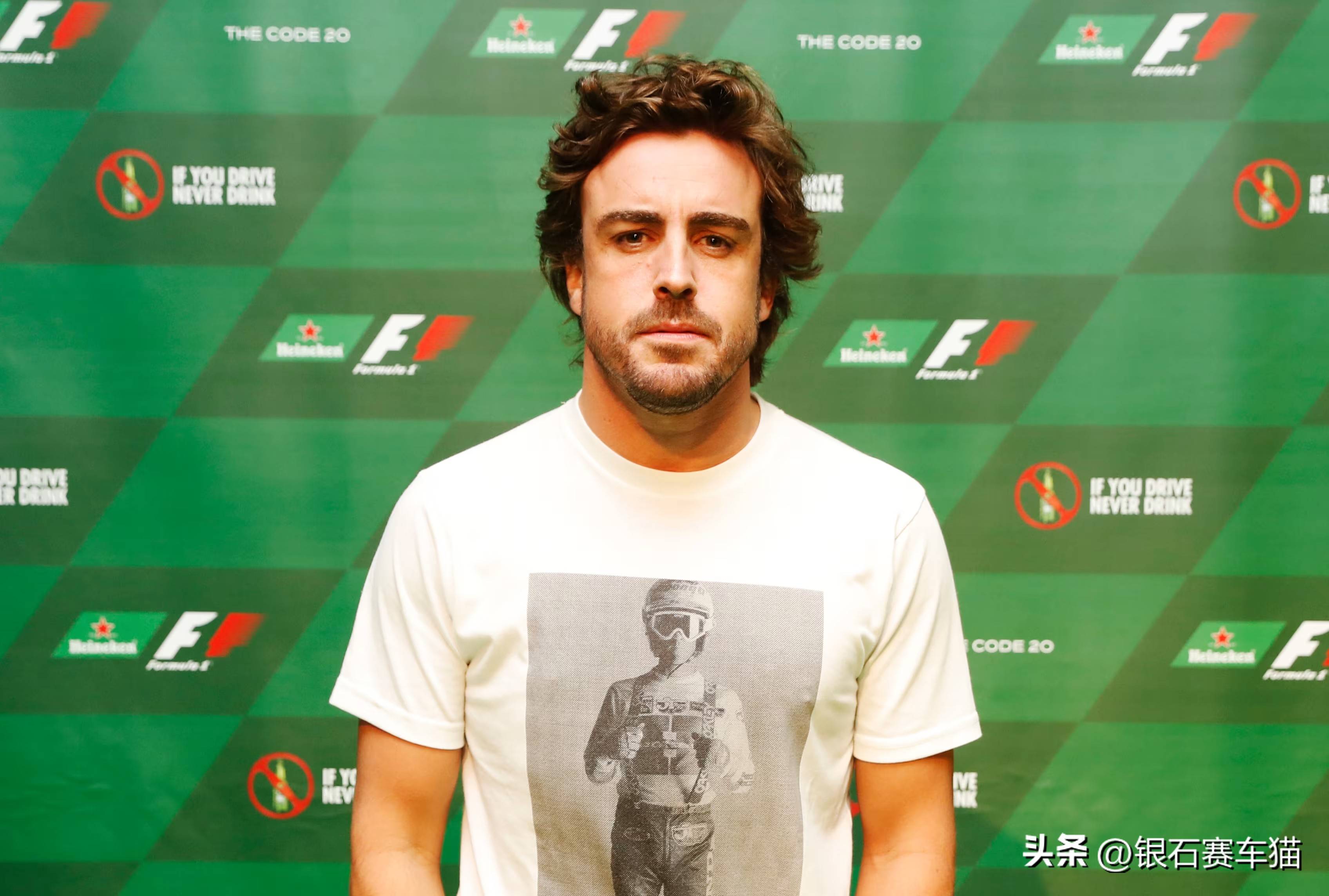 雷诺车队逆转梅赛德斯，阿隆索关键制胜