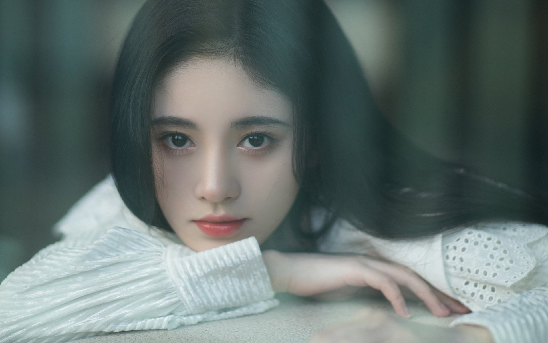 夜幕下的君王，18岁加维如何用双脚撕裂钢铁防线