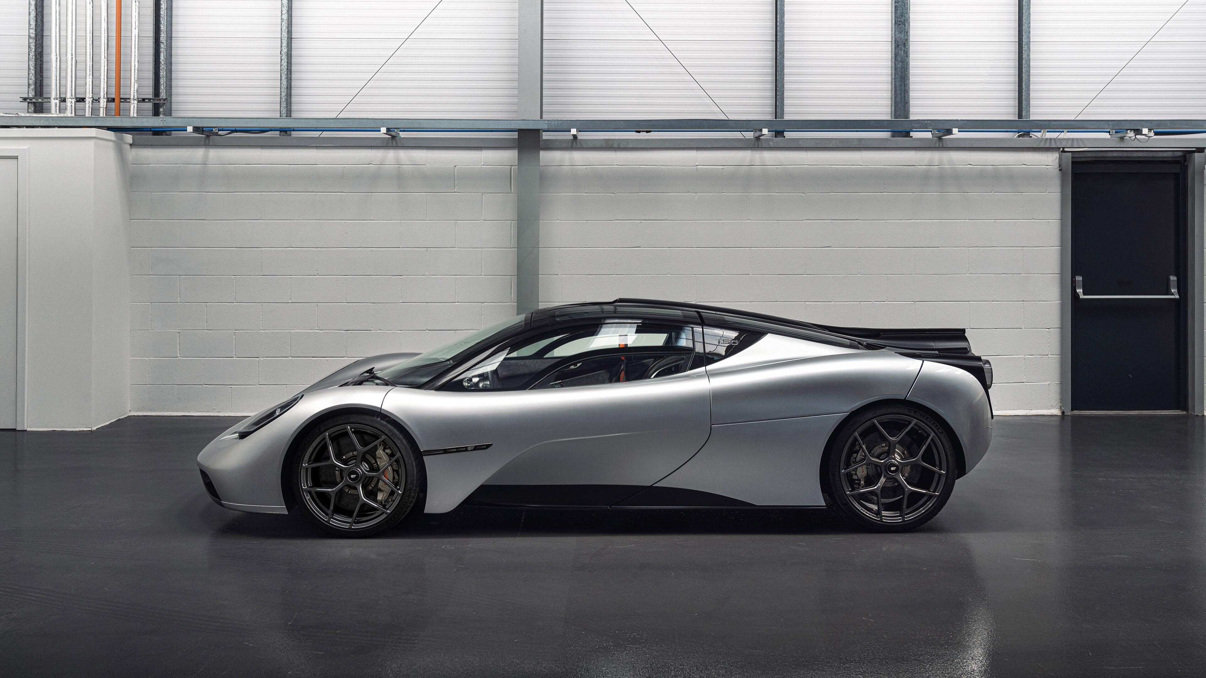 时间裂缝中的凯尔特绿，欧文硬仗破北京，接管2026世界杯之夜